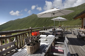 hamilton lodge and spa
