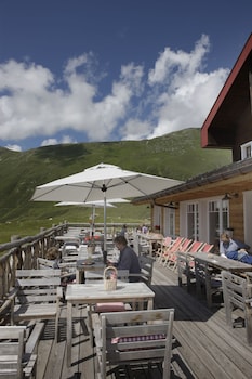 hamilton lodge and spa