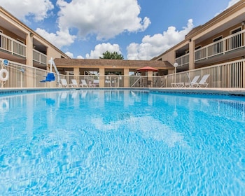 quality inn kingsland
