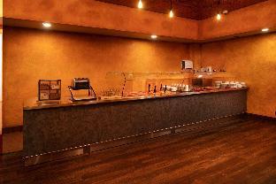 Red Lion Hotel Orlando Lake Buena Vista South,Near Museum Of Military History,4 star