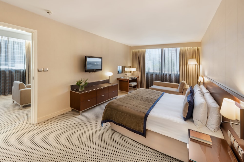 athenaeum intercontinental by ihg