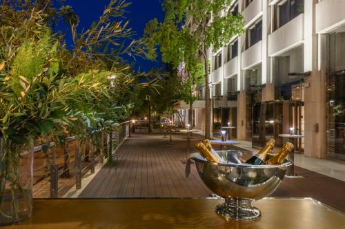athenaeum intercontinental by ihg