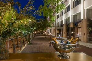 athenaeum intercontinental by ihg