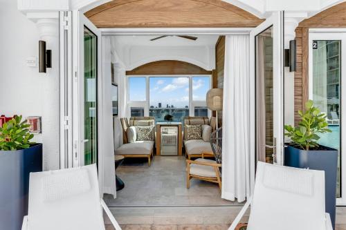 intercontinental miami by ihg