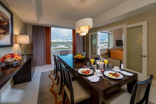 intercontinental miami by ihg