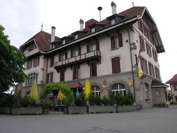 hotel restaurant lacacia
