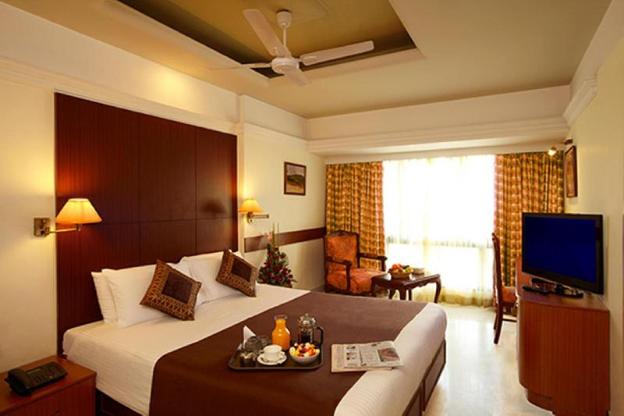 the emerald hotel and executive apartments