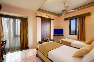 the emerald hotel and executive apartments