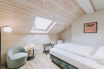 velotique hotel angelika