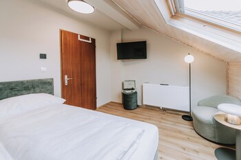 velotique hotel angelika