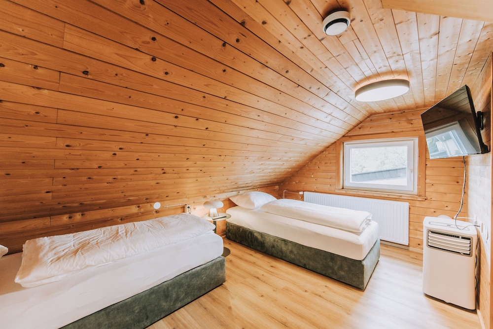 velotique hotel angelika