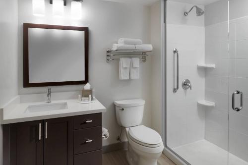 towneplace suites by marriott mississauga arpt corp ctr