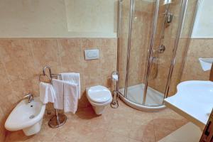 leading relax hotel maria