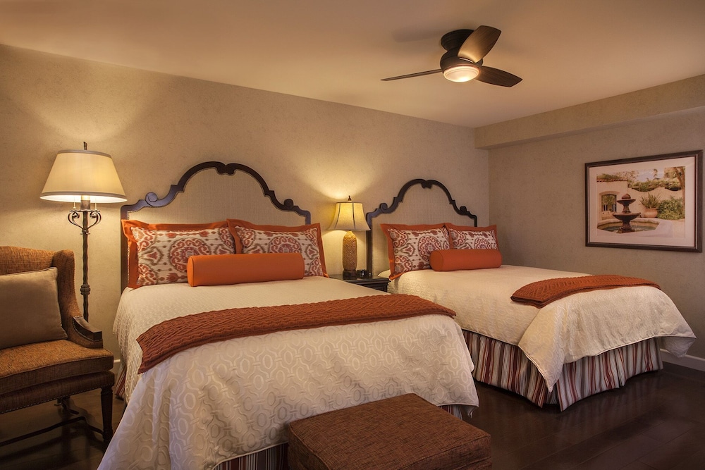 casa munras garden hotel and spa