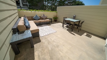 intercontinental the clement monterey by ihg