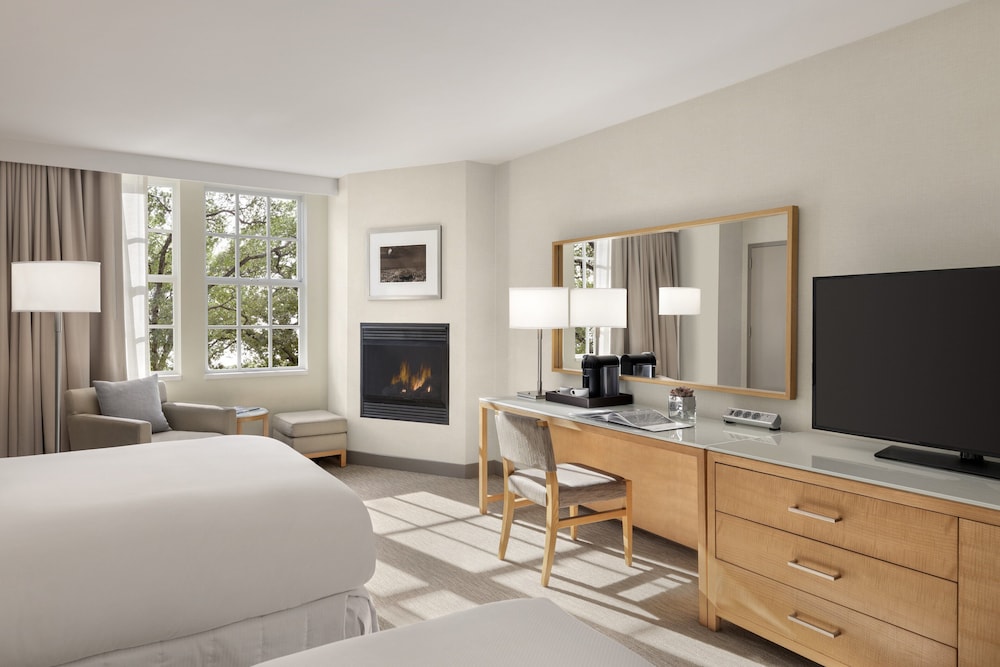 intercontinental the clement monterey by ihg