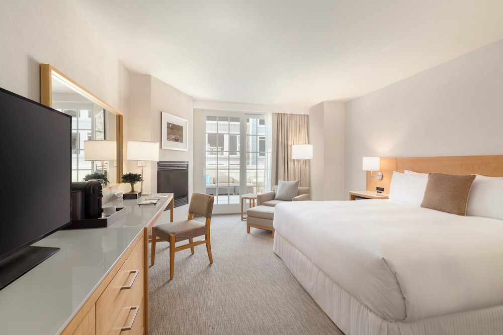 intercontinental the clement monterey by ihg