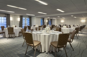 intercontinental the clement monterey by ihg
