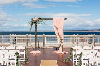 intercontinental the clement monterey by ihg