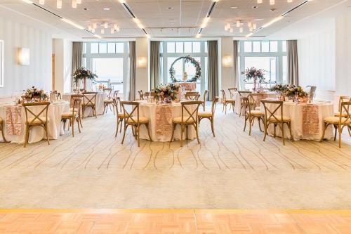 intercontinental the clement monterey by ihg