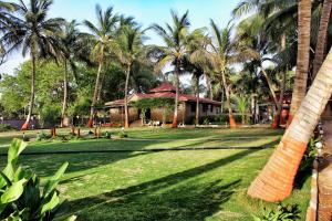 oyo 28471 resort farm vila