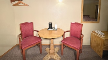 youngs motel