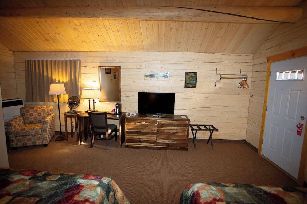 youngs motel