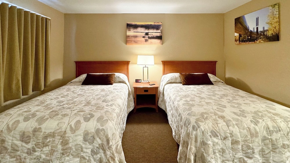 youngs motel