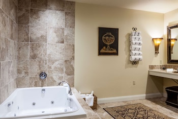 The Inn At Leola Village, A Historic Hotel Of America,East Earl>>Brownstown,4 star