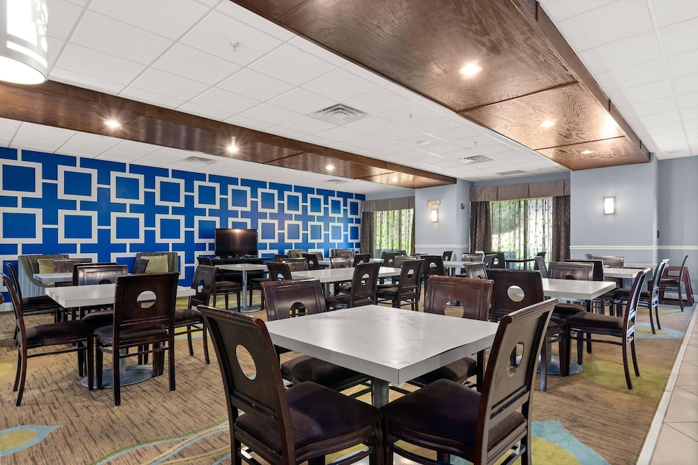 surestay plus hotel by best western portland route 52 west