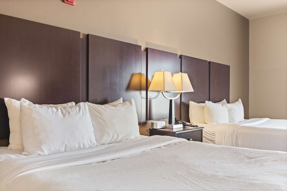 surestay plus hotel by best western portland route 52 west