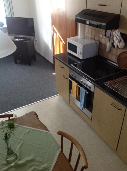 bed and kitchen burgau