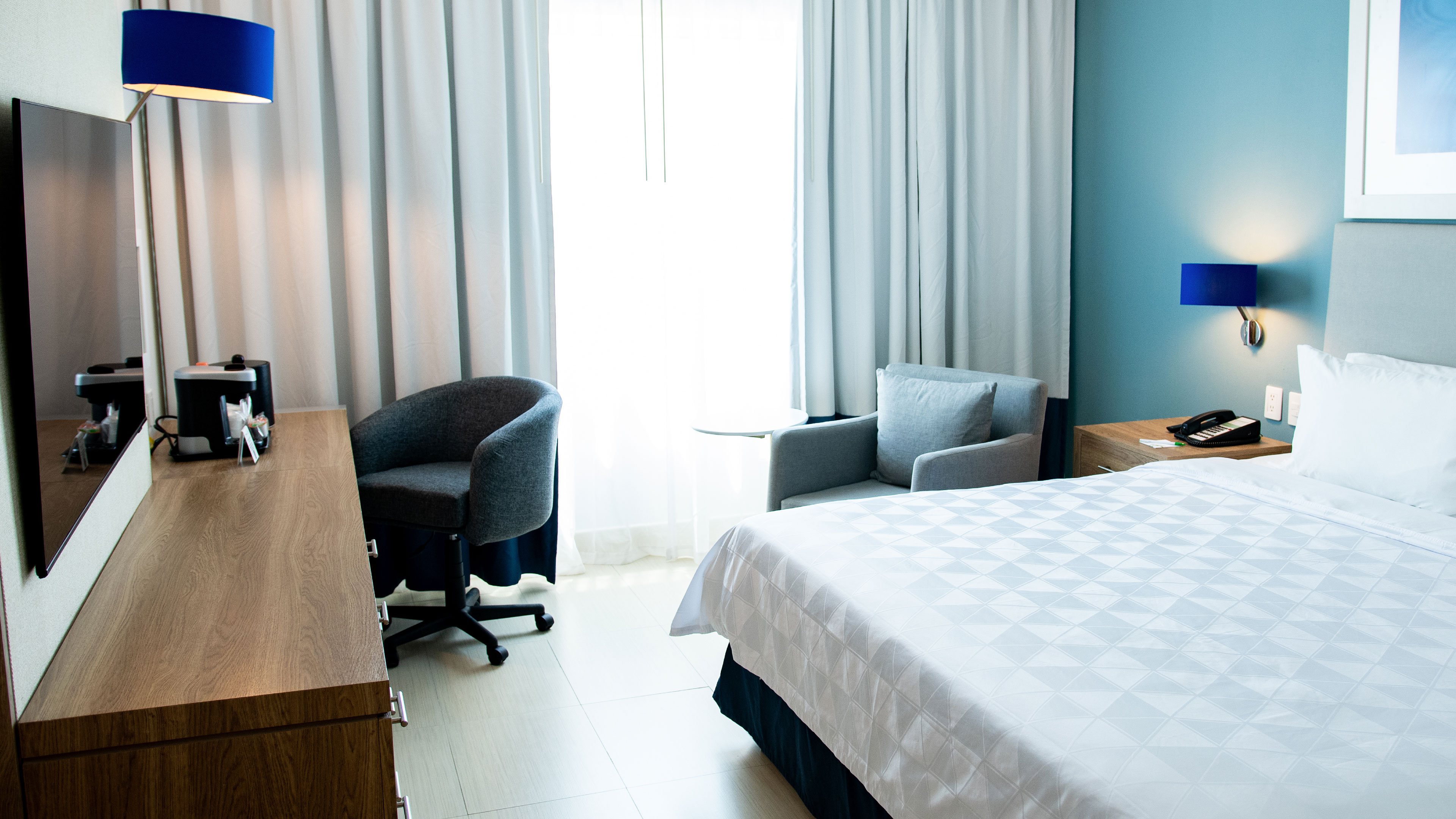 holiday inn acapulco la isla by ihg