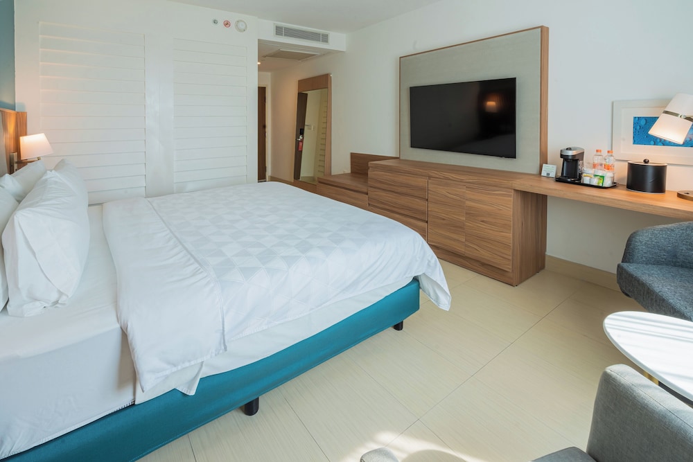 holiday inn acapulco la isla by ihg
