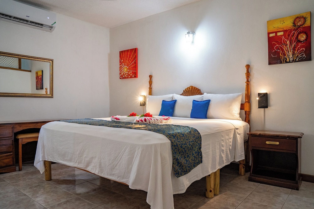 merrils beach resort ii