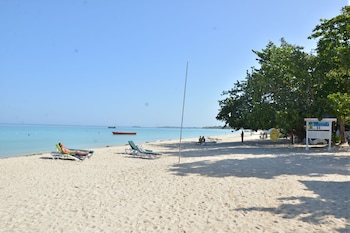 merrils beach resort ii