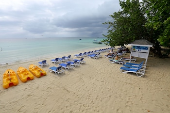 merrils beach resort ii