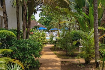 merrils beach resort ii