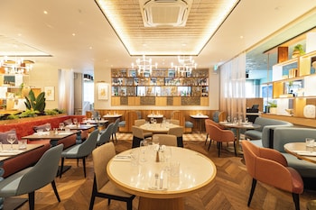 doubletree by hilton london victoria
