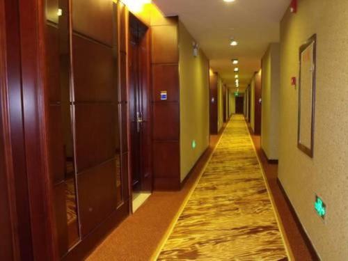 dong cheng hotel foshan