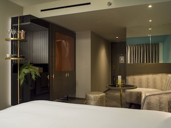 middle eight covent garden preferred hotels and resorts