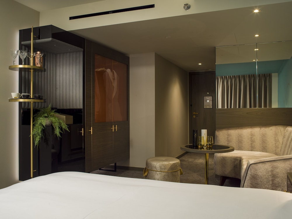 middle eight covent garden preferred hotels and resorts