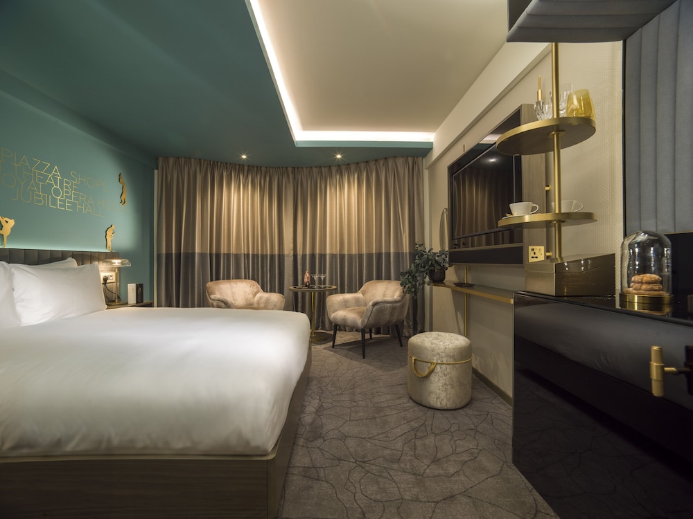 middle eight covent garden preferred hotels and resorts