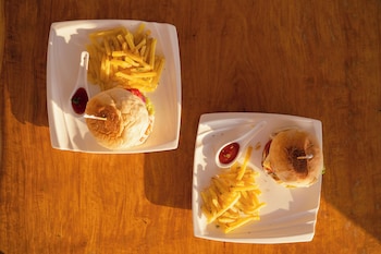 the resort bayview hotel