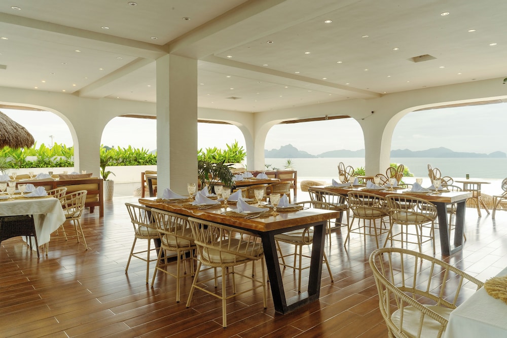 the resort bayview hotel