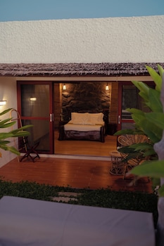 the resort bayview hotel