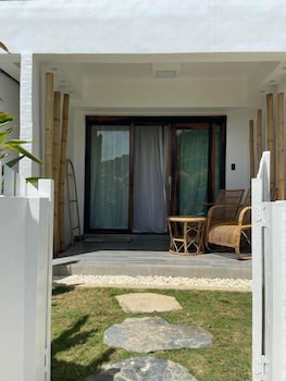 the resort bayview hotel