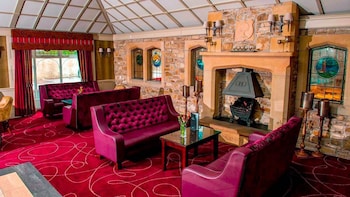 allingham arms hotel