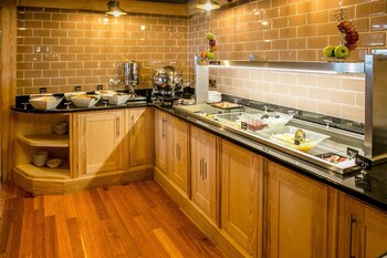 allingham arms hotel