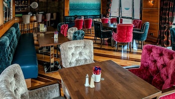 allingham arms hotel